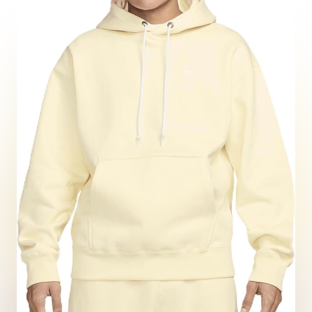 Nike Solo Swoosh Men's Fleece Pullover Hoodie  perfect pale butter yellow